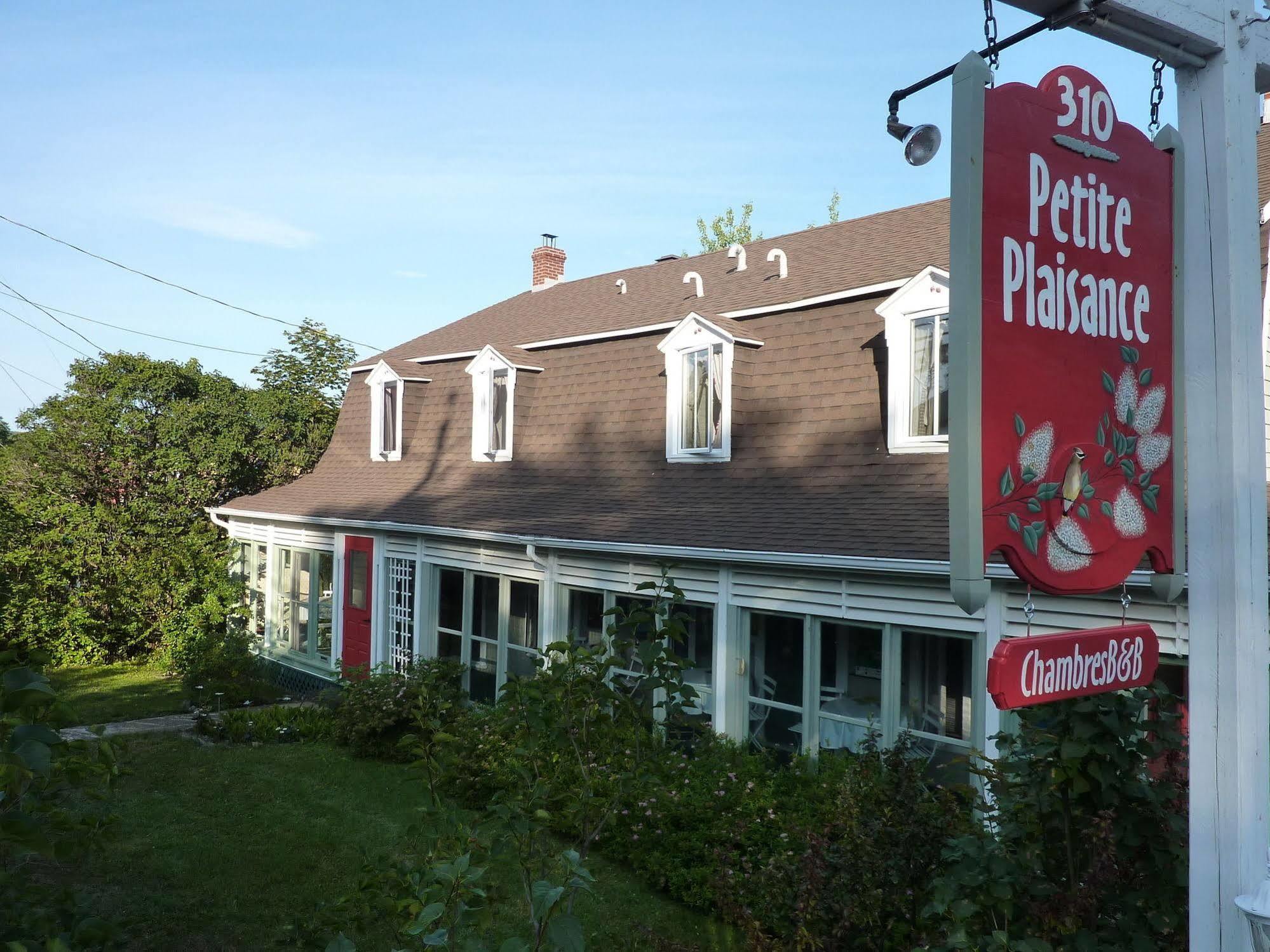Auberge Petite Plaisance 拉马巴耶 外观 照片