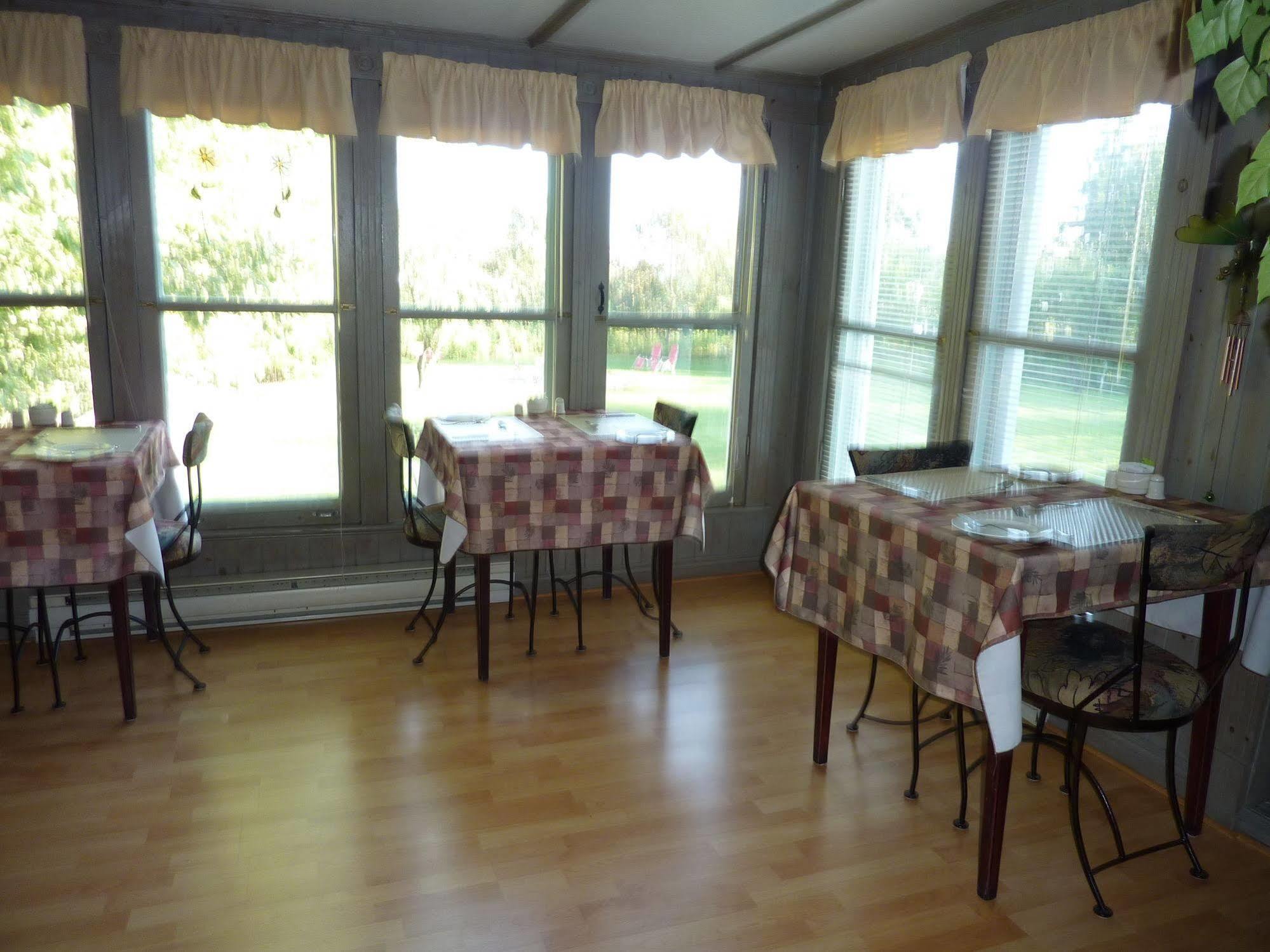 Auberge Petite Plaisance 拉马巴耶 外观 照片